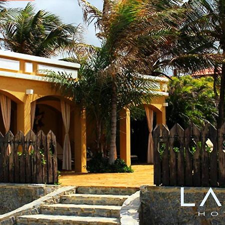 אקווירז Lara Hotel מראה חיצוני תמונה